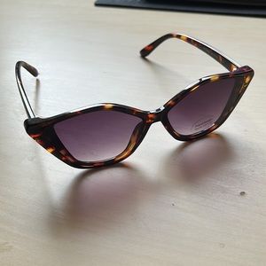 Cat Eye Tortoiseshell Sunglasses